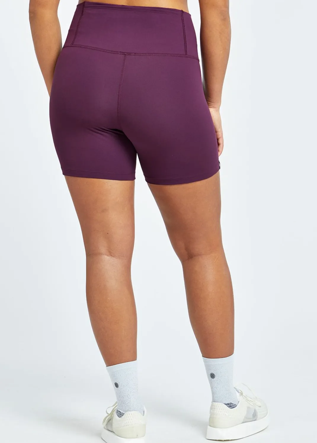 Women Oiselle Shorts*Essential Bird Shorts