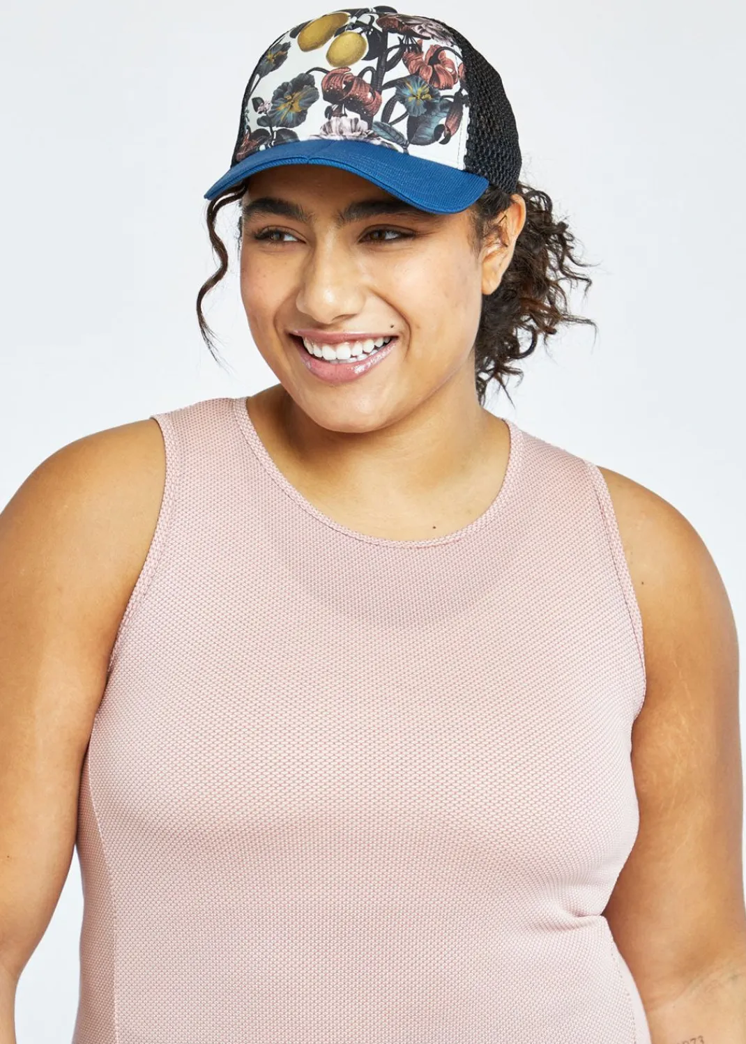 Women Oiselle Headwear*Runner Trucker