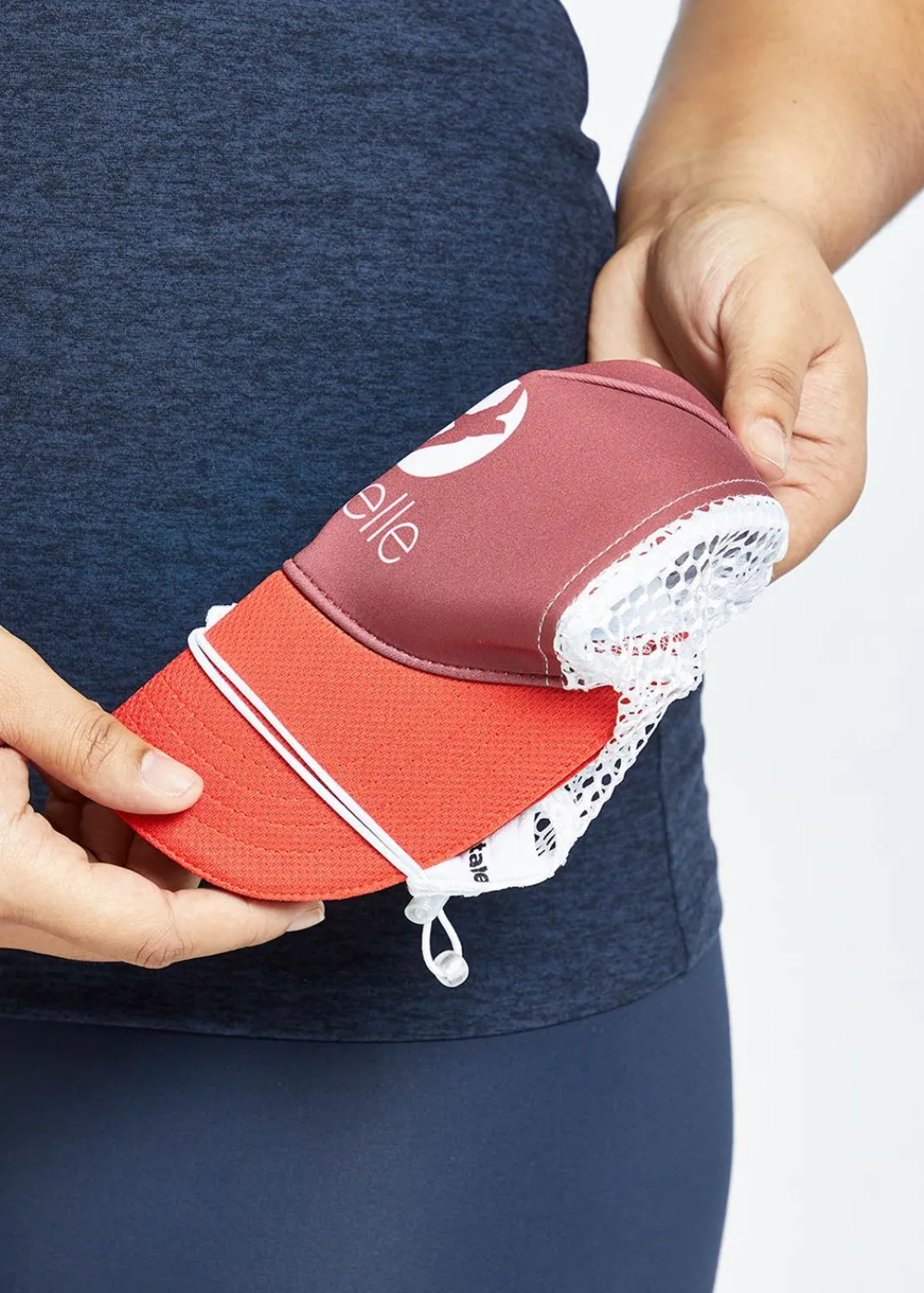 Women Oiselle Headwear*Runner Trucker