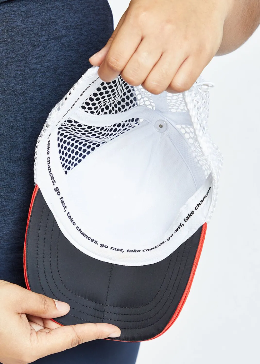Women Oiselle Headwear*Runner Trucker
