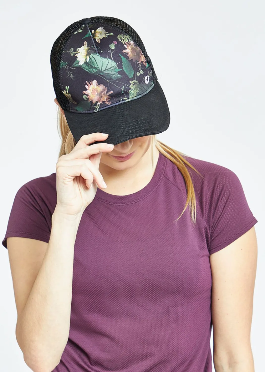 Women Oiselle Headwear*Runner Trucker
