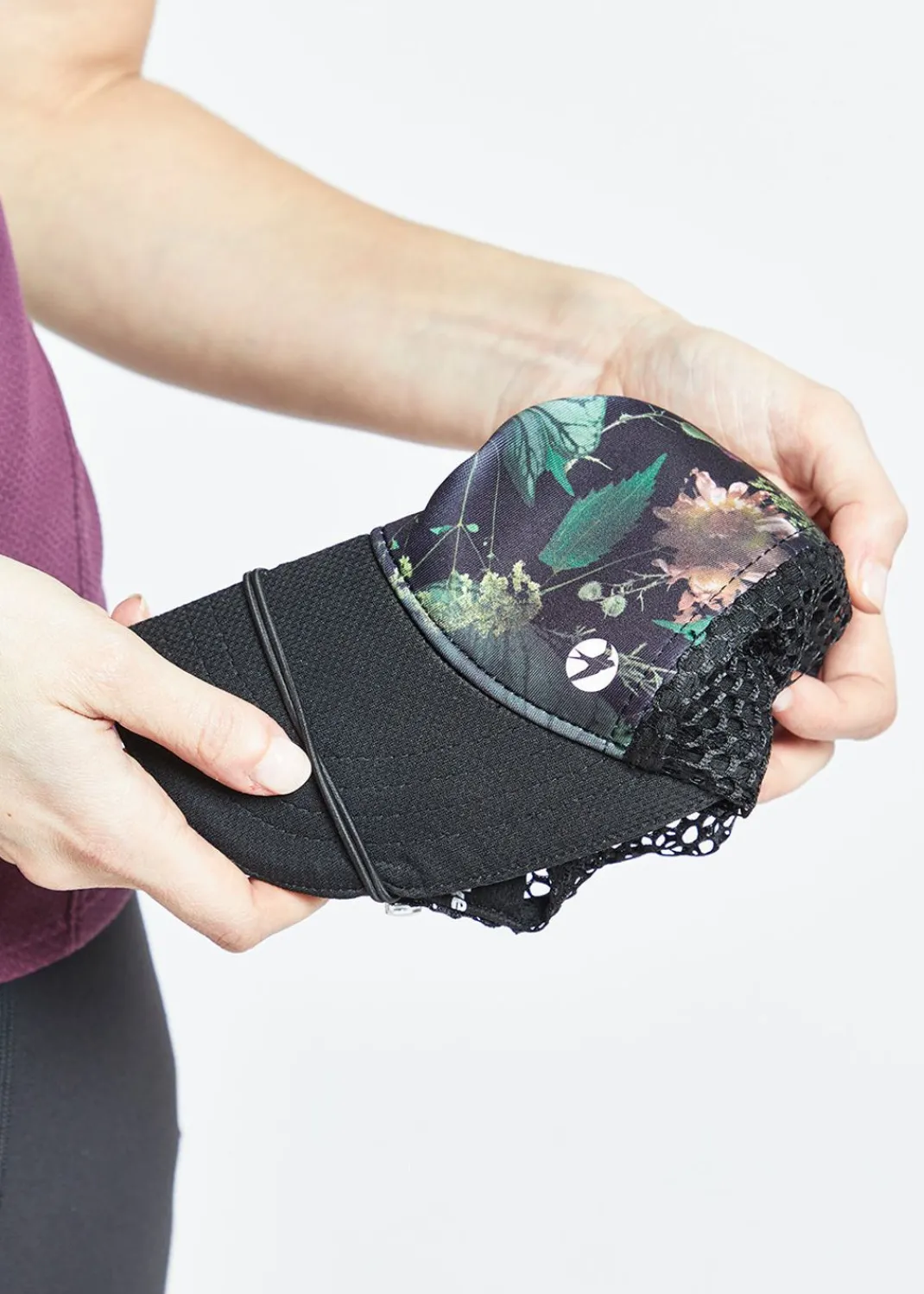 Women Oiselle Headwear*Runner Trucker