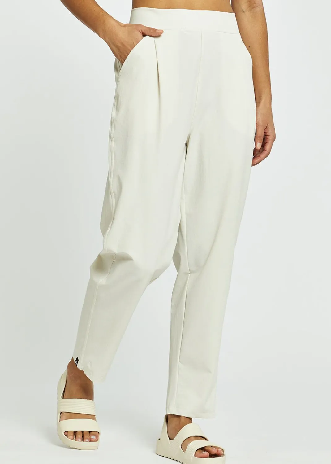 Women Oiselle Pants*Lauren Feeling Bookish Pants